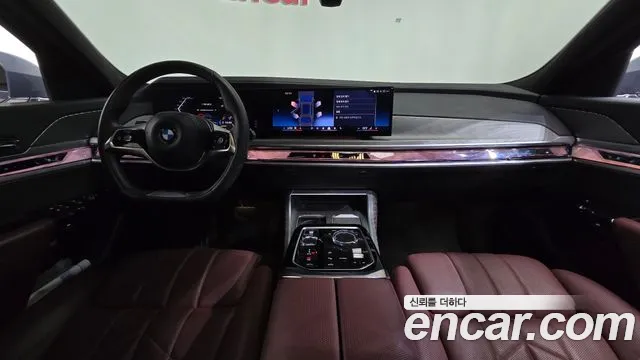BMW 7 серии 2023 thumb 3