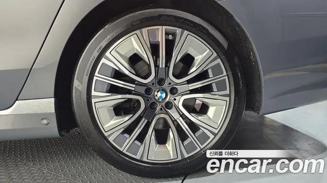 BMW 7 серии 2023 thumb 5