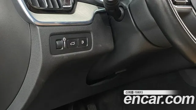 Volvo XC60 2018 thumb 7