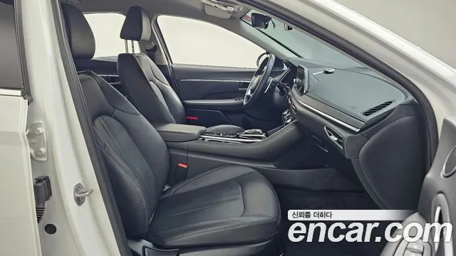Hyundai Sonata 2023 thumb 4