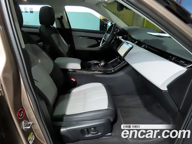 Land Rover Range Rover Evoque 2025 thumb 10