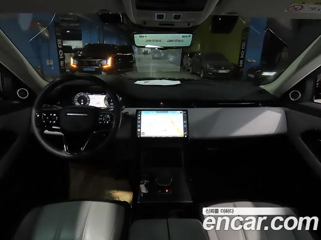 Land Rover Range Rover Evoque 2025 thumb 11