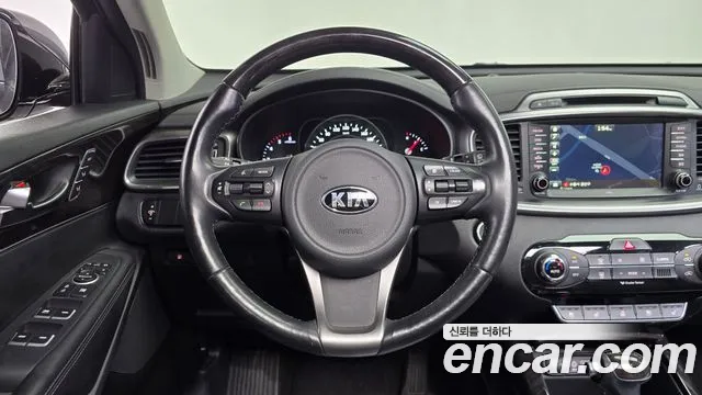 Kia Sorento 2015 thumb 6