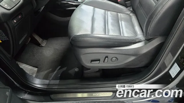 Kia Sorento 2015 thumb 5