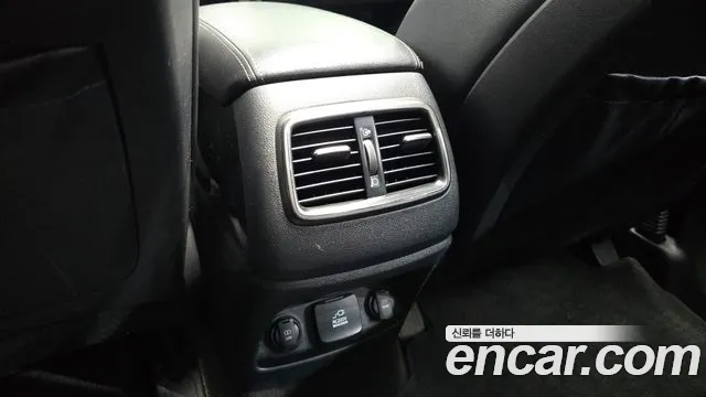 Kia Sorento 2015 thumb 9