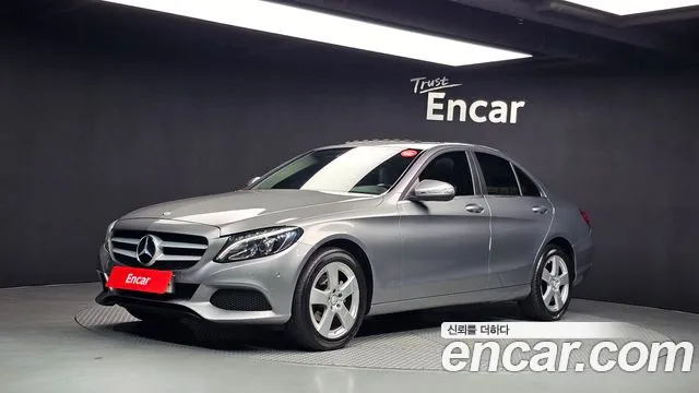 Mercedes-Benz C-Class 2016 thumb 4