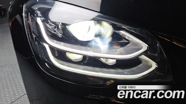 Kia K9 2018 thumb 8
