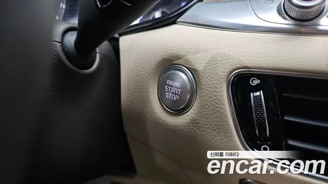 Kia K9 2018 thumb 12