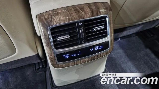 Kia K9 2018 thumb 9