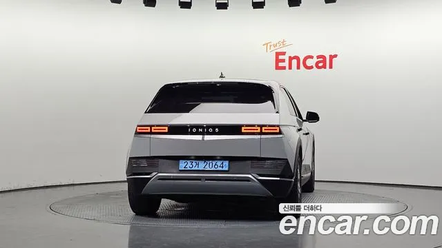 Hyundai Ioniq5 2021 thumb 2