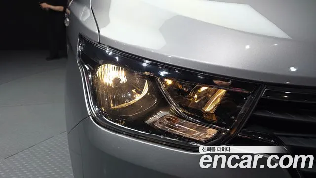 Hyundai Staria 2021 thumb 11