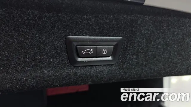 BMW 3 серии 2024 thumb 12