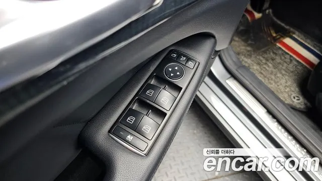 Mercedes-Benz CLS 2015 thumb 8