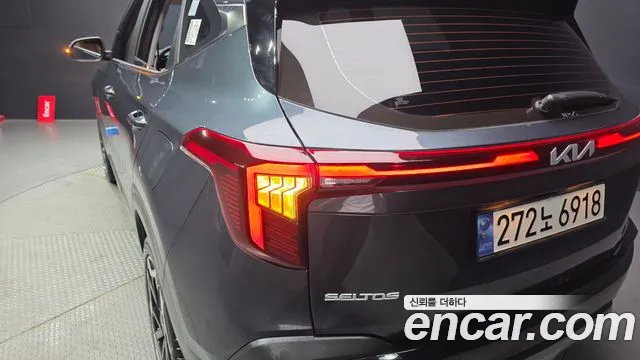 Kia Seltos 2025 thumb 10