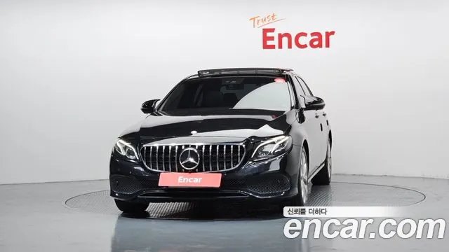 Mercedes-Benz E-Class 2017 thumb 5