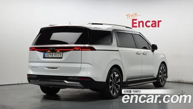 Kia Carnival 2022 thumb 6