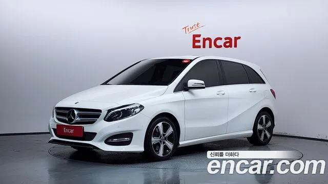 Mercedes-Benz B-Class 2018 thumb 4
