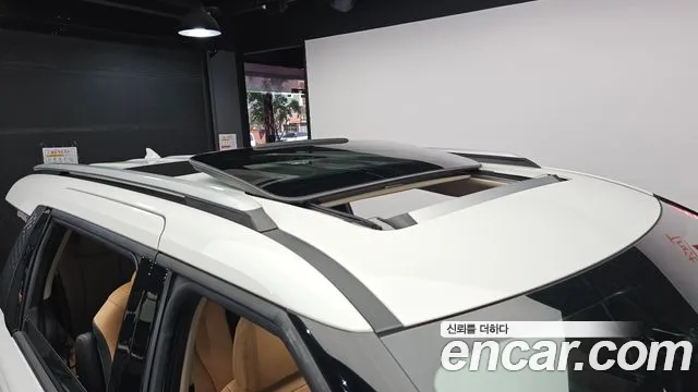 Kia Carnival 2022 thumb 7