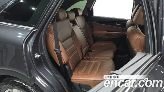 Kia Sorento 2018 thumb 8