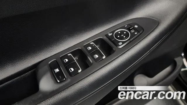 Hyundai Grandeur 2017 thumb 6