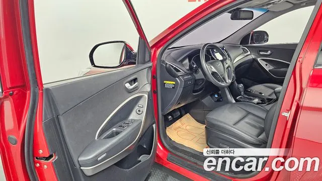 Hyundai Santafe 2016 thumb 2