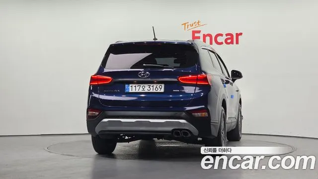 Hyundai Santa Fe 2019 thumb 5