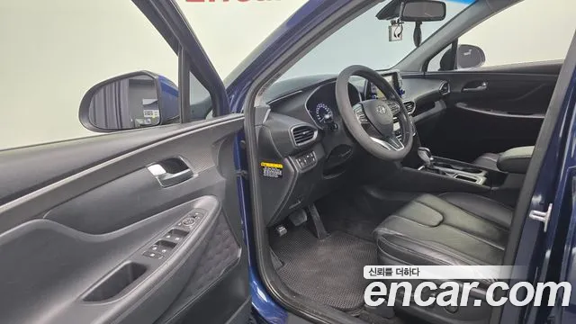 Hyundai Santa Fe 2019 thumb 2