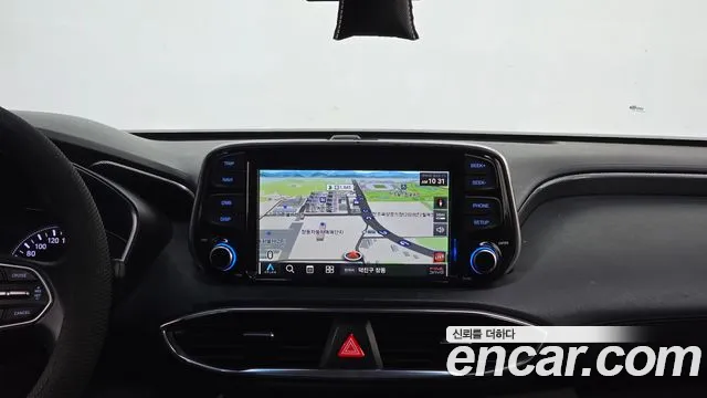 Hyundai Santa Fe 2019 thumb 8