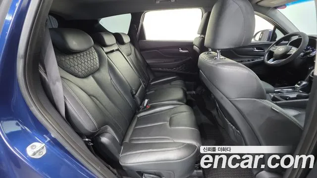 Hyundai Santa Fe 2019 thumb 10