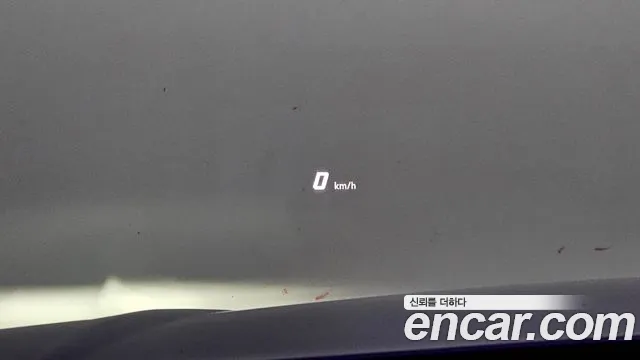 Lamborghini Urus 2019 thumb 5