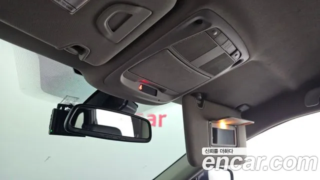 Renault QM6 2016 thumb 11