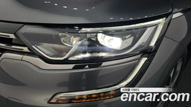 Renault QM6 2016 thumb 4