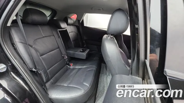 Kia Niro 2017 thumb 6