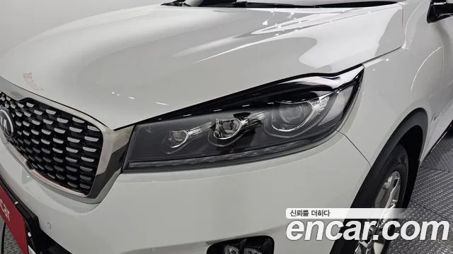 Kia Sorento 2018 thumb 4