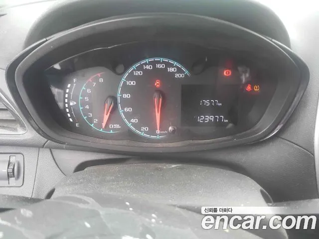 Chevrolet Spark 2017 thumb 4