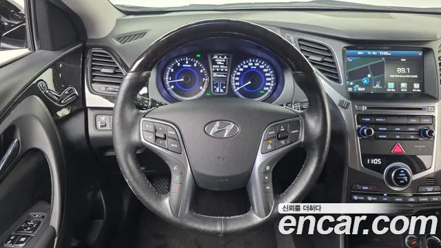 Hyundai Grandeur 2016 thumb 6