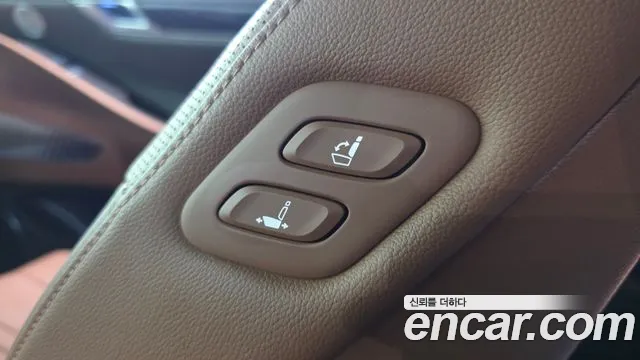 Genesis G80 2023 thumb 8