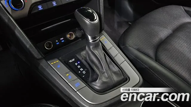 Hyundai Avante 2015 thumb 7
