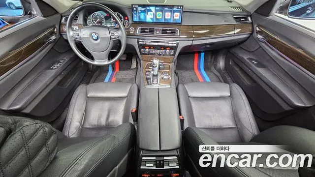 BMW 7 серии 2012 thumb 9