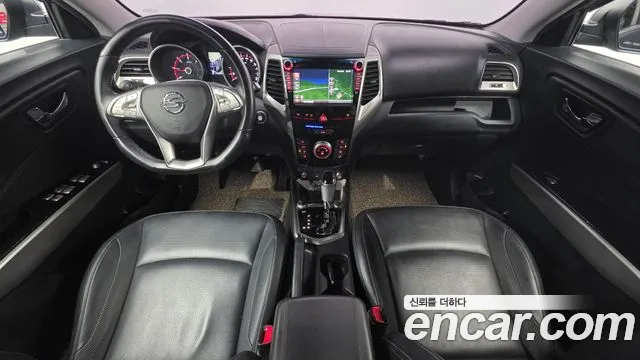 KGM Tivoli 2016 thumb 11