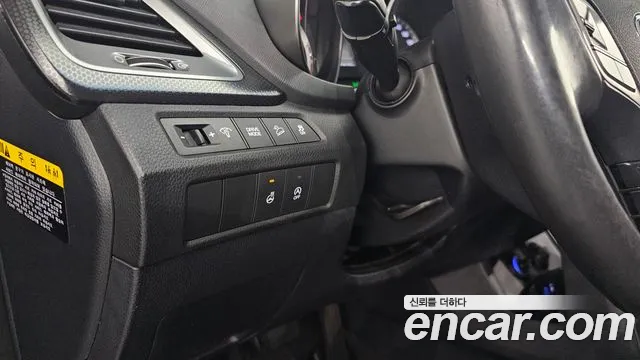 Hyundai Santafe 2016 thumb 12