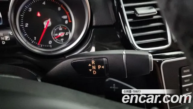 Mercedes-Benz GLE-Класс 2017 thumb 2