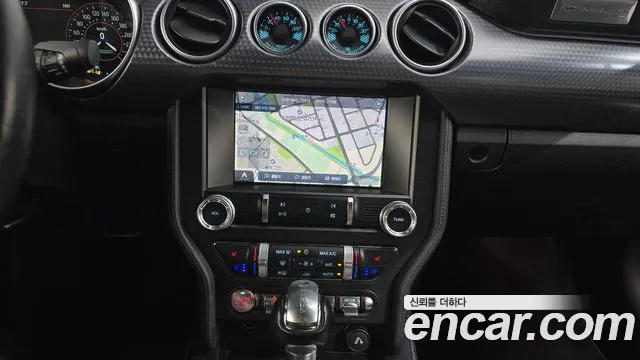 Ford Mustang 2019 thumb 7
