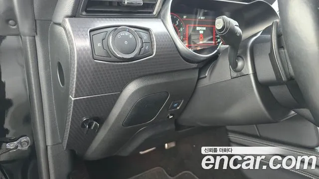 Ford Mustang 2019 thumb 4