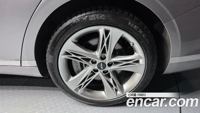 Genesis G90 2023 thumb 6