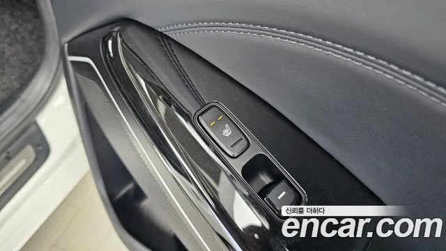 Kia Hybrid 2018 thumb 9