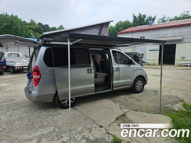 Hyundai Staria 2017 thumb 4