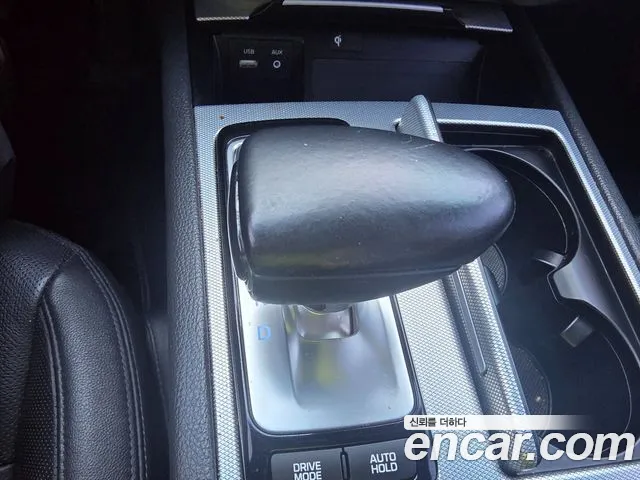 Genesis G80 2018 thumb 9
