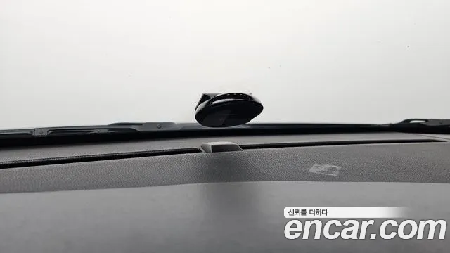 Kia K7 2010 thumb 10