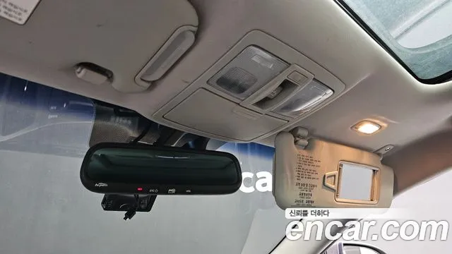Kia Sportage 2010 thumb 12